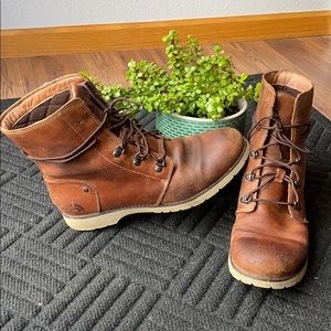 Lace-Up Chestnut North Face Hiking Boots